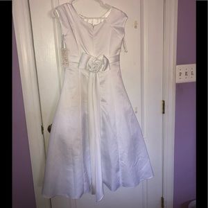 Bridesmaid/ Flower Girl White Dress